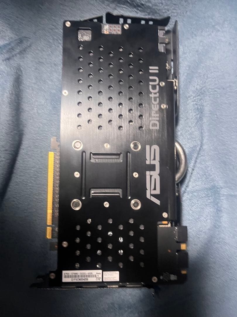 グラフィックボード・グラボ・ビデオカード ASUS STRIX-GTX980-DC2OC-4GD5