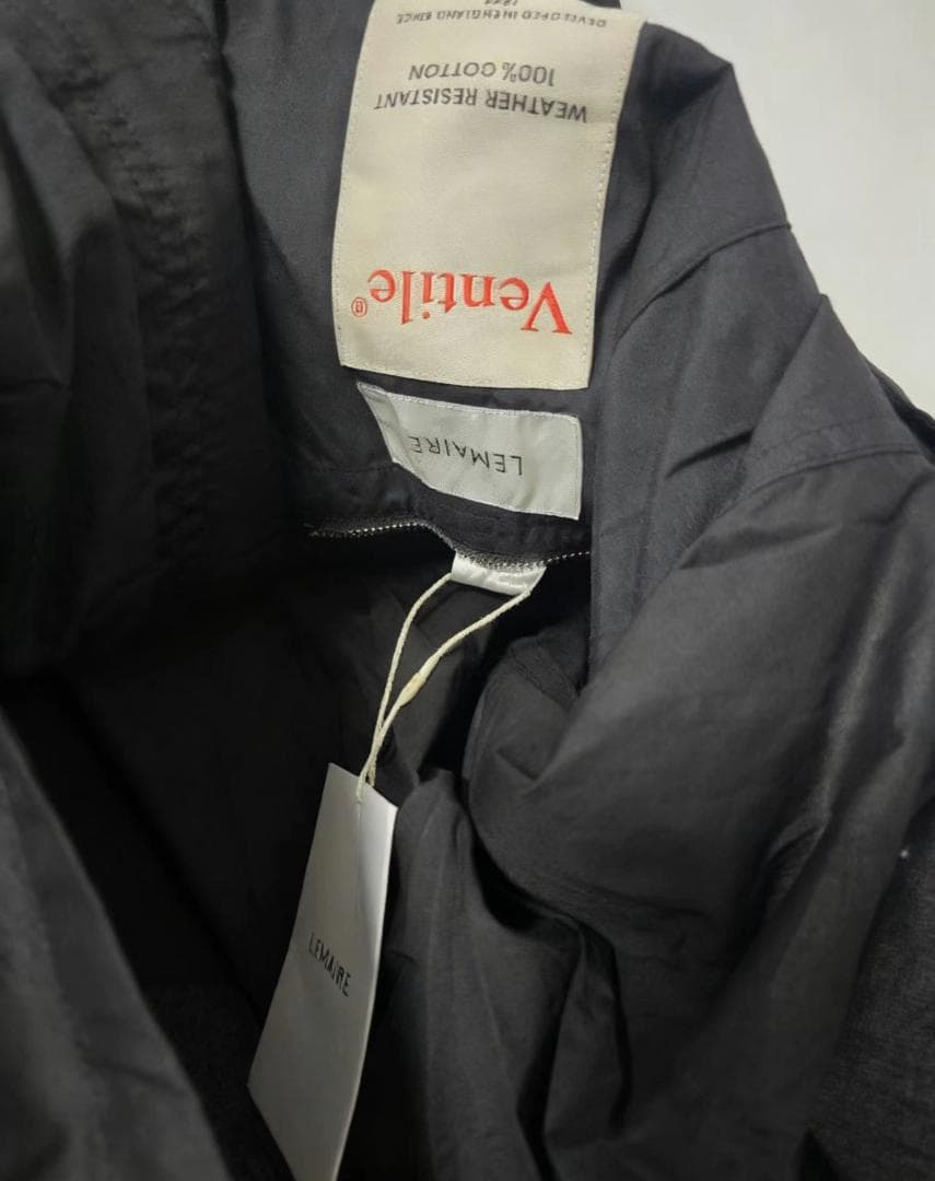 ジャケット・アウター LEMAIRE PARACHUTE BLOUSON BLACK 25SS
