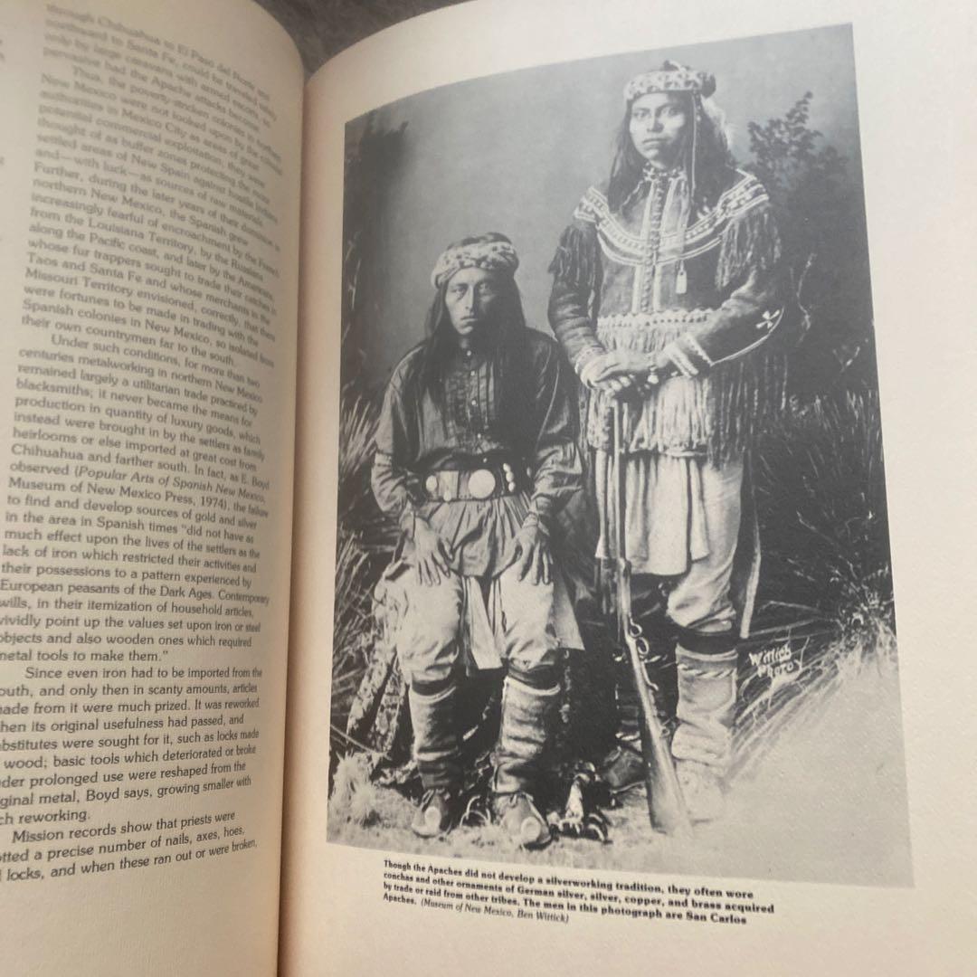 インディアンジュエリー洋書　1977年物