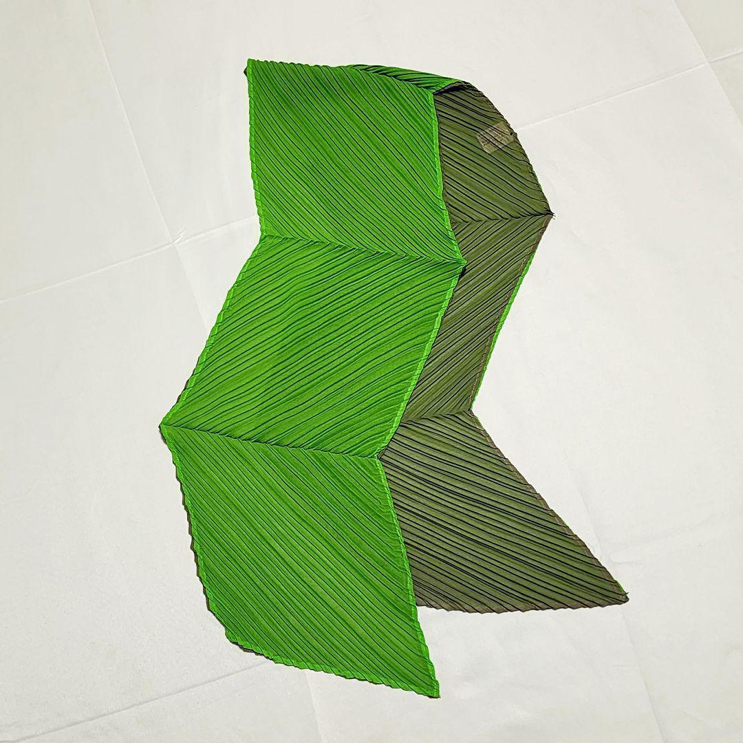 美品 PLEATS PLEASE プリーツプリーズ ストール シフォン グリーン