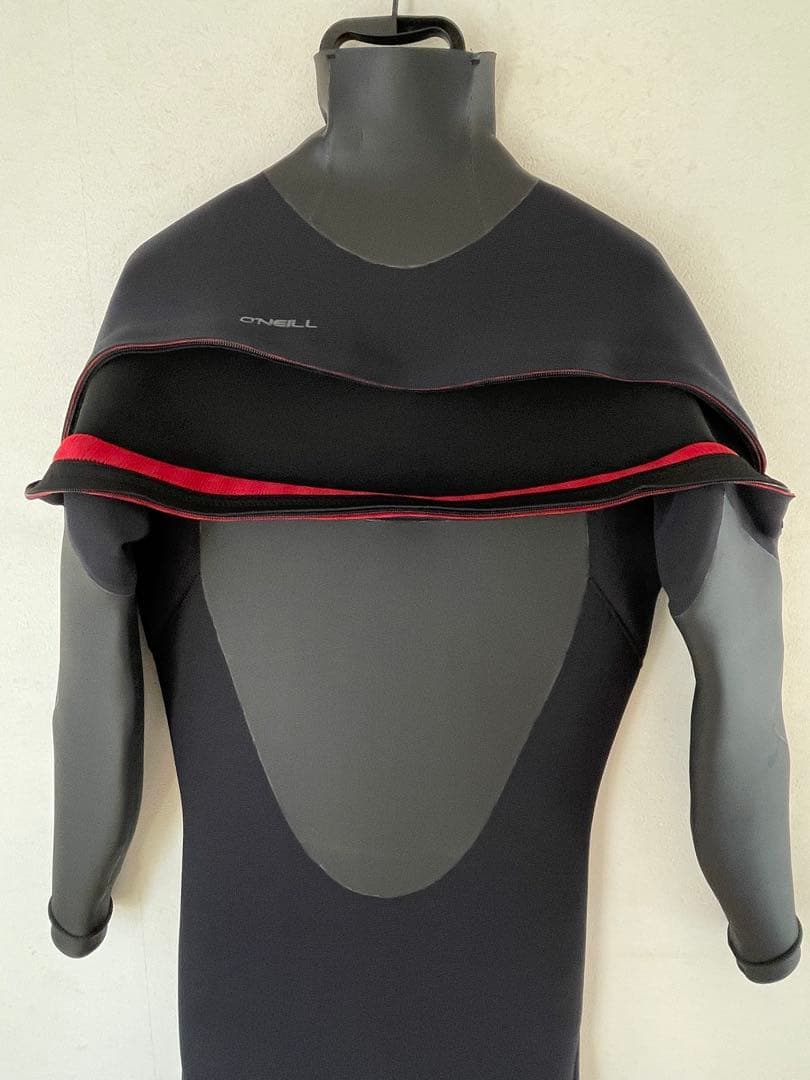 未使用品　2025 FW O'NEILL セミドライSUPERFREAK