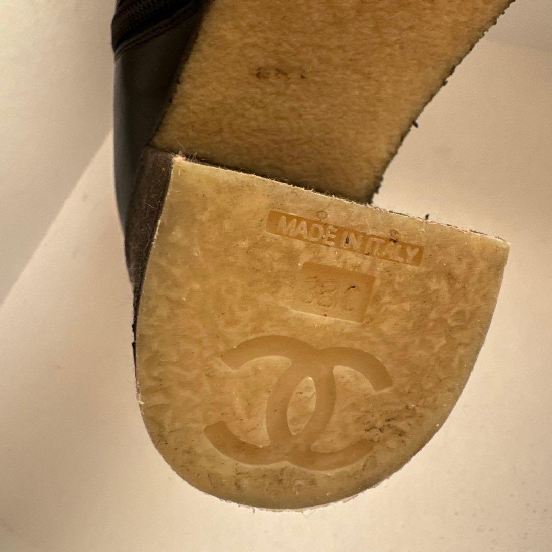 CHANEL ブラックレザーブーツ ヒール8cm