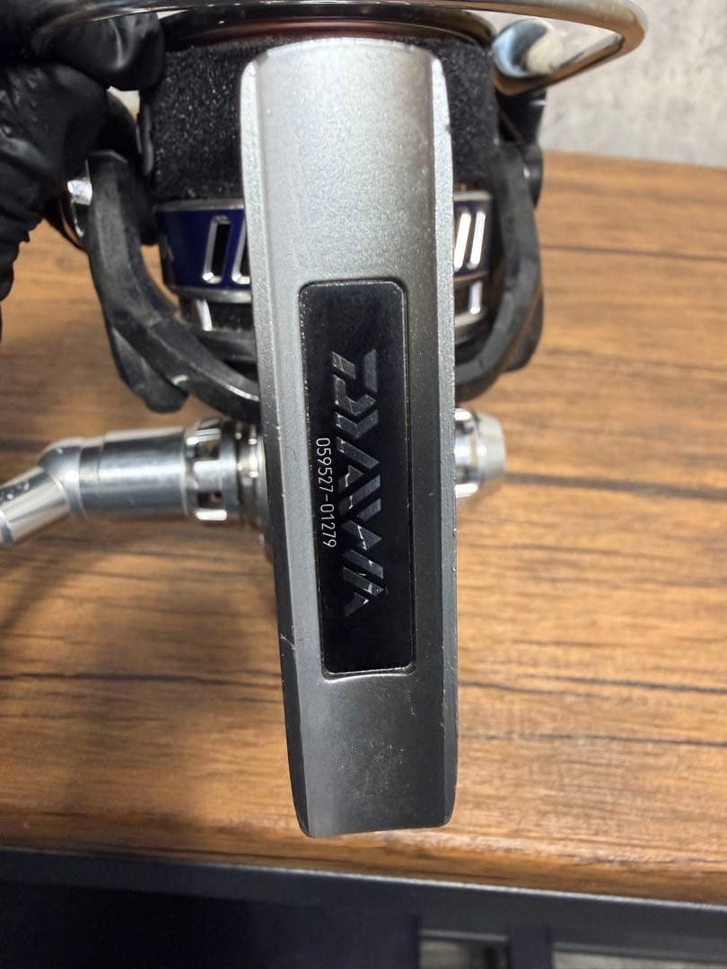 DAIWA SALTIGA 5000H スピニングリール