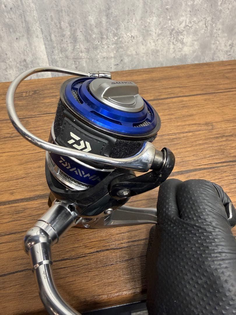 DAIWA SALTIGA 5000H スピニングリール