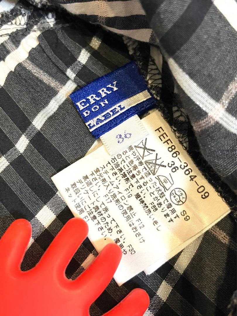 ⭐️BURBERRY キャミソール 36 チェック柄フレア 可愛い ブラックリボン