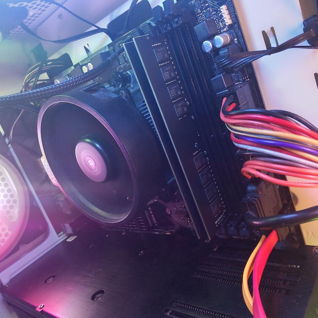 Silicon Power DDR4メモリ 16GB×2枚=計32GB