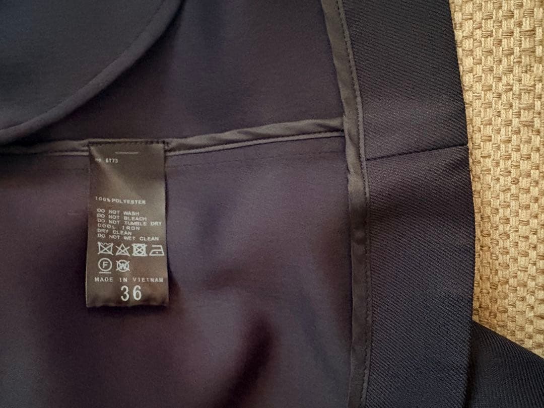 試着のみ美品23年NOBLEスプリングコートトリプルクロスCネックショートコート