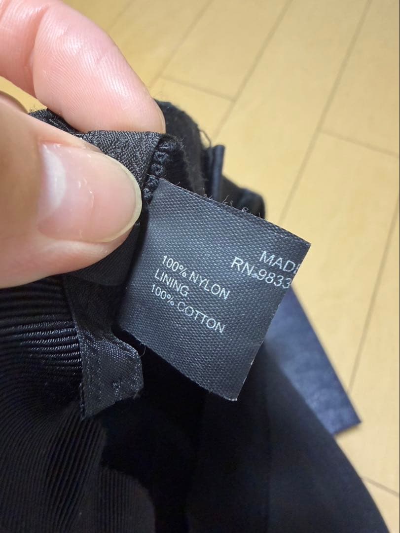 PRADA ナイロンキャップ