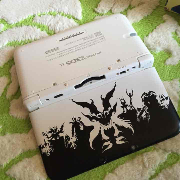 3DSLL 真女神転生 限定モデル