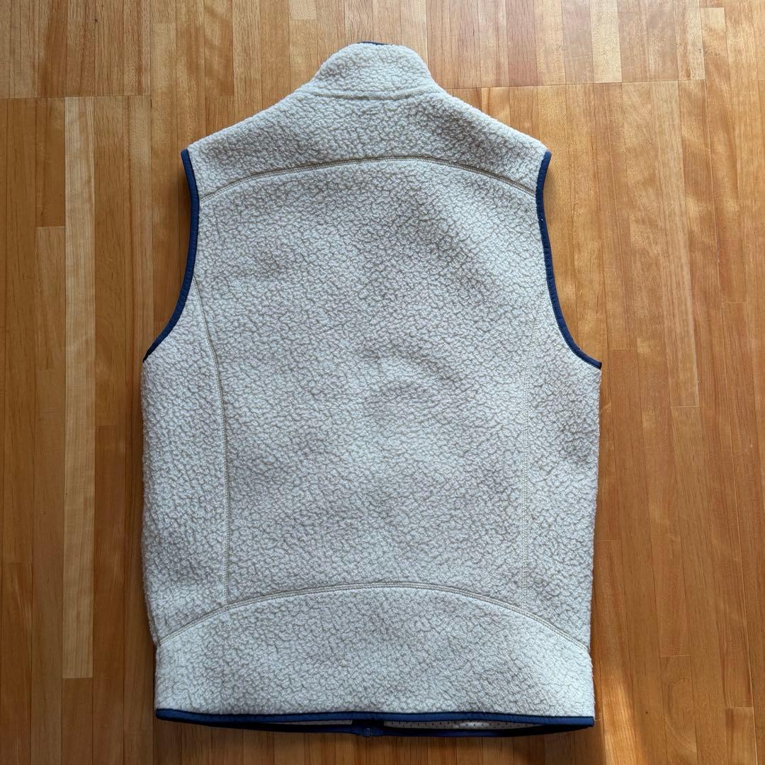 【新品同様】Patagonia フリース ベスト アイボリー Sサイズ