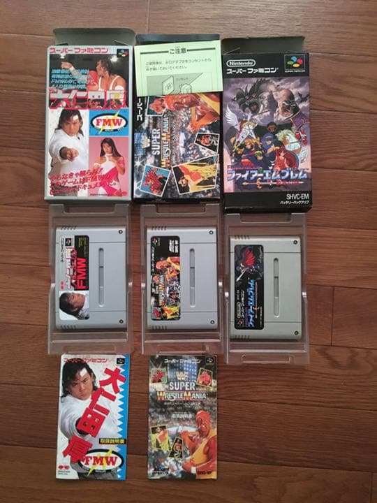 スーパーファミコン本体(配線セット)・ソフト11本・攻略本セット
