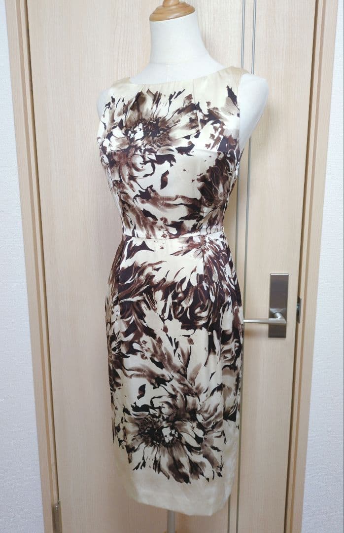 Max Mara マックスマーラ　シルク混花柄ノースリーブワンピース　36