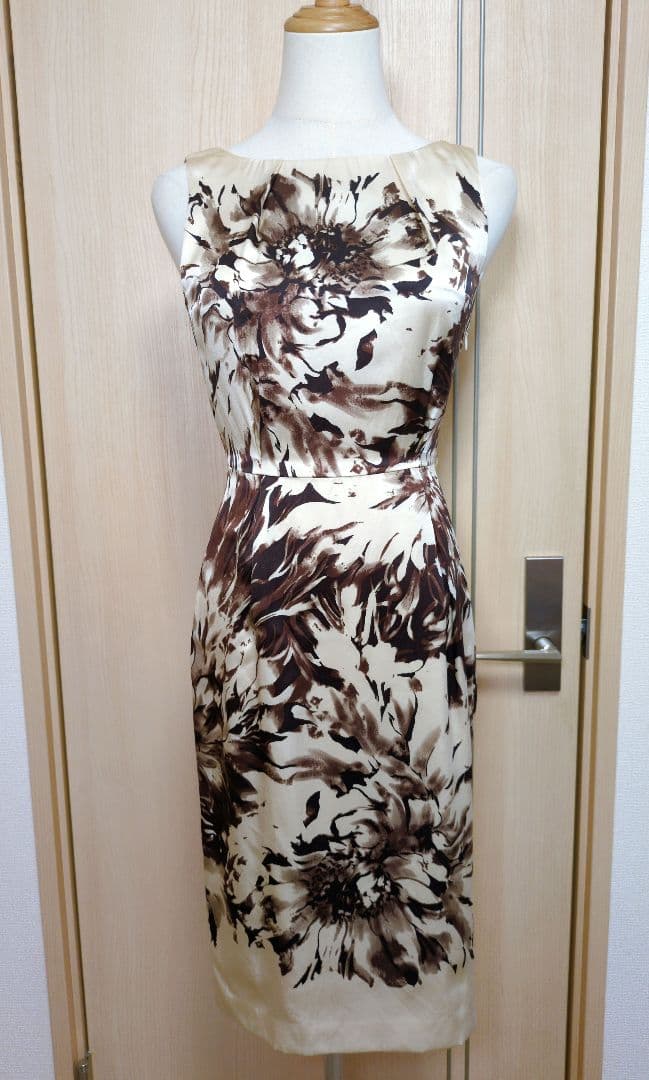 Max Mara マックスマーラ　シルク混花柄ノースリーブワンピース　36