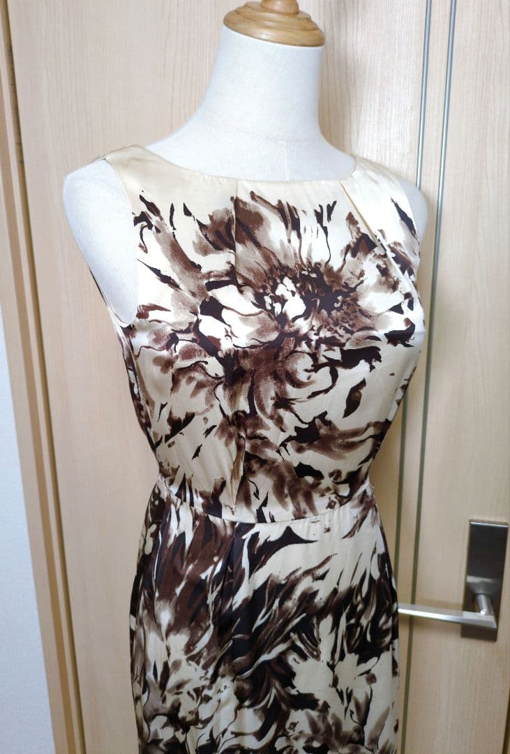Max Mara マックスマーラ　シルク混花柄ノースリーブワンピース　36