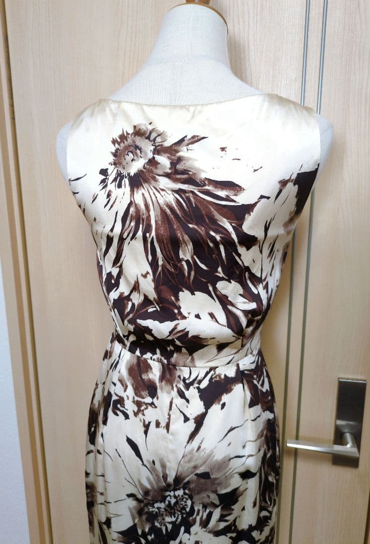Max Mara マックスマーラ　シルク混花柄ノースリーブワンピース　36