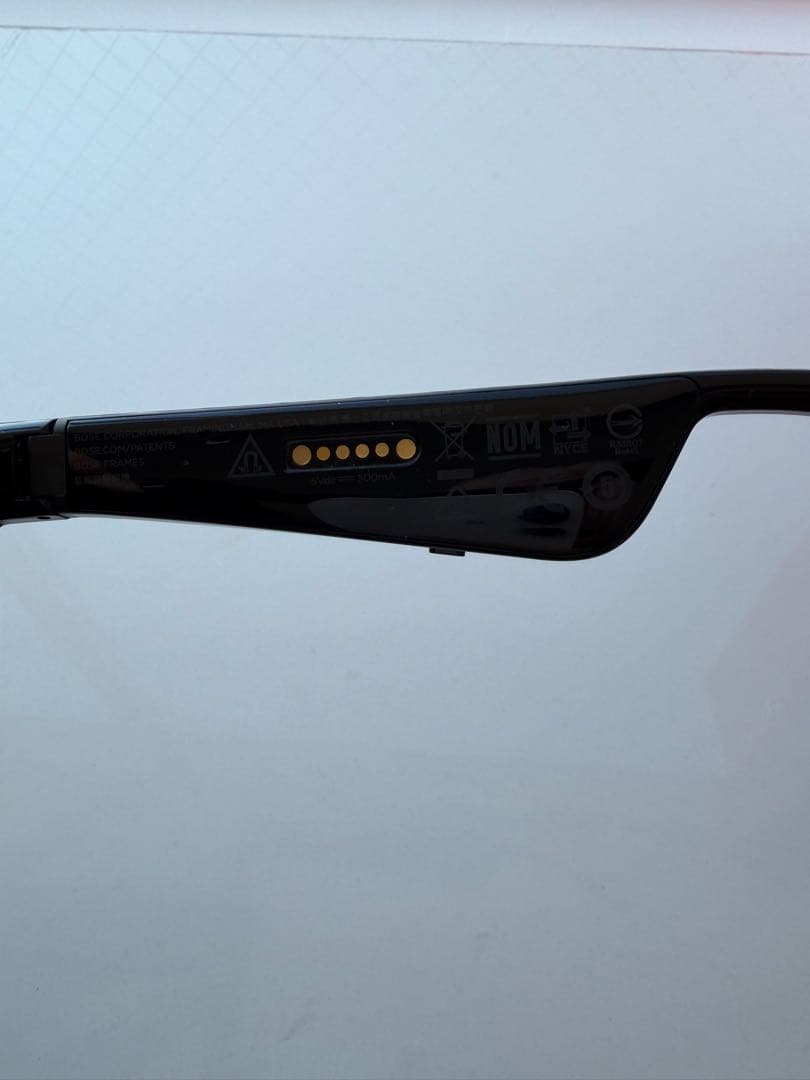 BOSE オーディオサングラス 充電端子付き ケース付き
