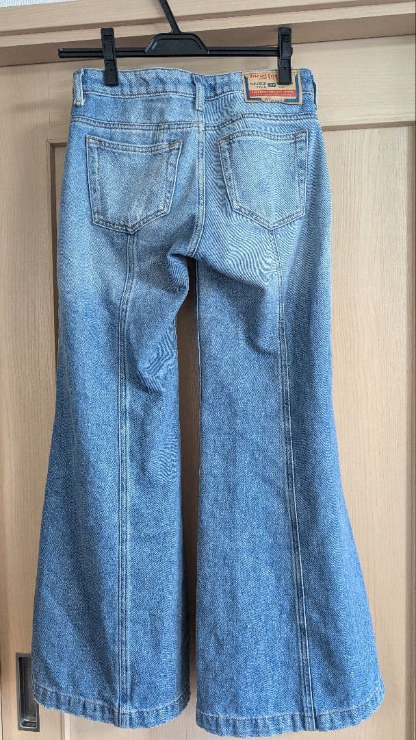 flare jeans d-akii 0clba　W.23 L.28