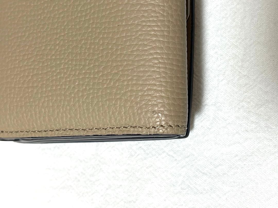 LOEWE ロエベ　トライフォールド　アナグラム　サンド