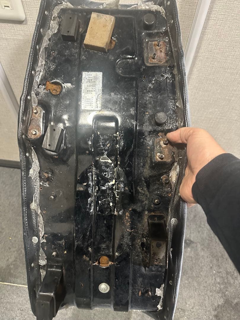 rg250e 3段シート、三段シート