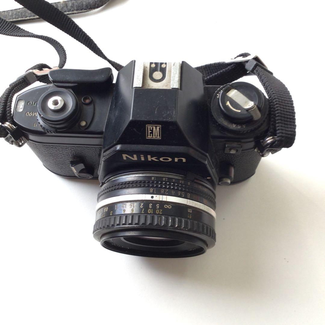 NO.347 Nikon EM フィルムカメラ &ナショナルストロボ