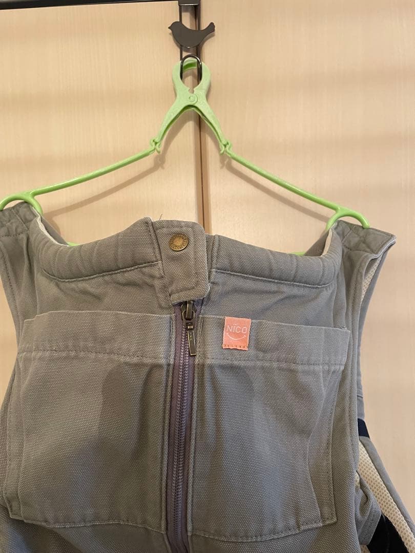 【美品】NICO 抱っこ紐 グレージュ