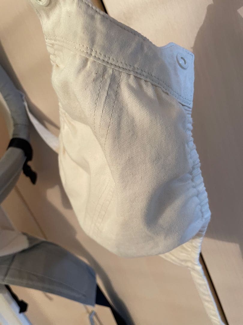 【美品】NICO 抱っこ紐 グレージュ