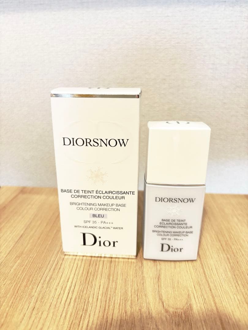 新品未使用★Dior★スノー メイクアップ ベース UV35