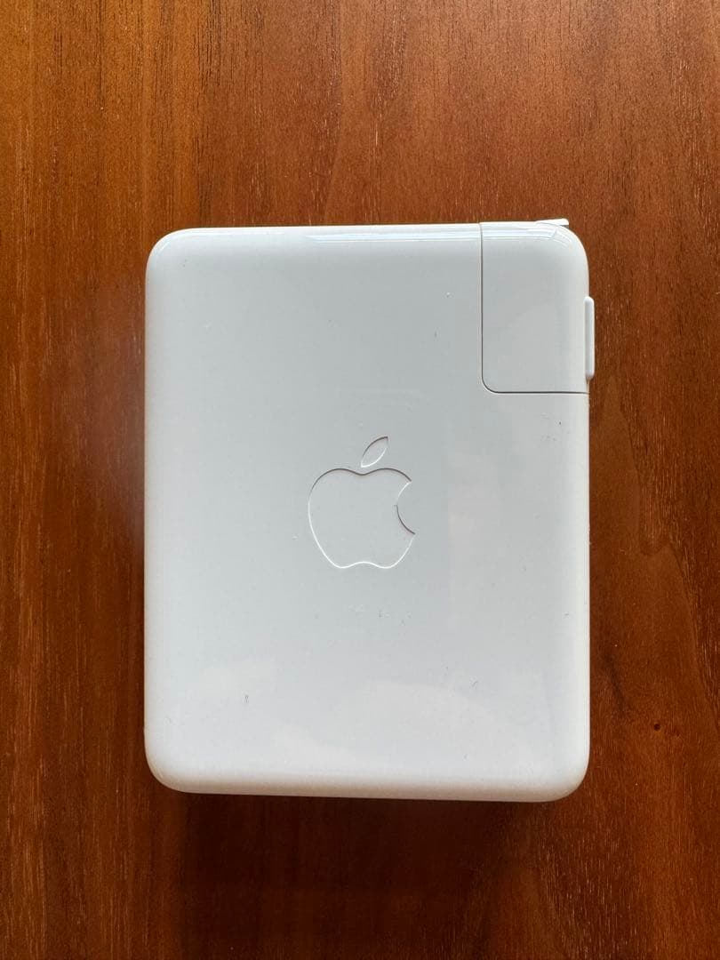 Apple 140W USB-C 電源アダプタ + MagSafe 3ケーブル