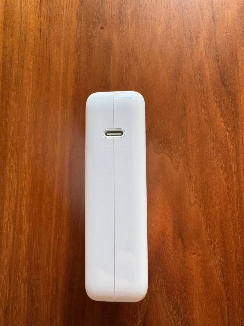 Apple 140W USB-C 電源アダプタ + MagSafe 3ケーブル
