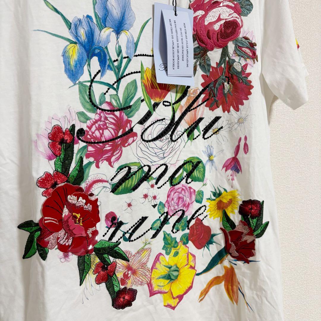 新品　Blumarine 花柄 ホワイト Tシャツ 半袖　サイズ44