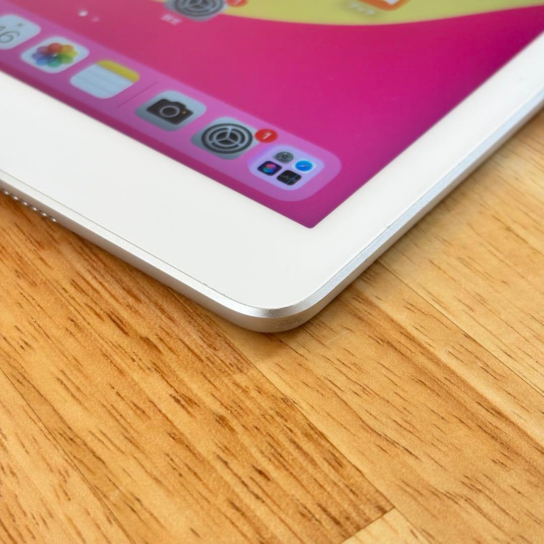 ⭐︎美品⭐︎ iPad 第6世代 32GB SIMフリー