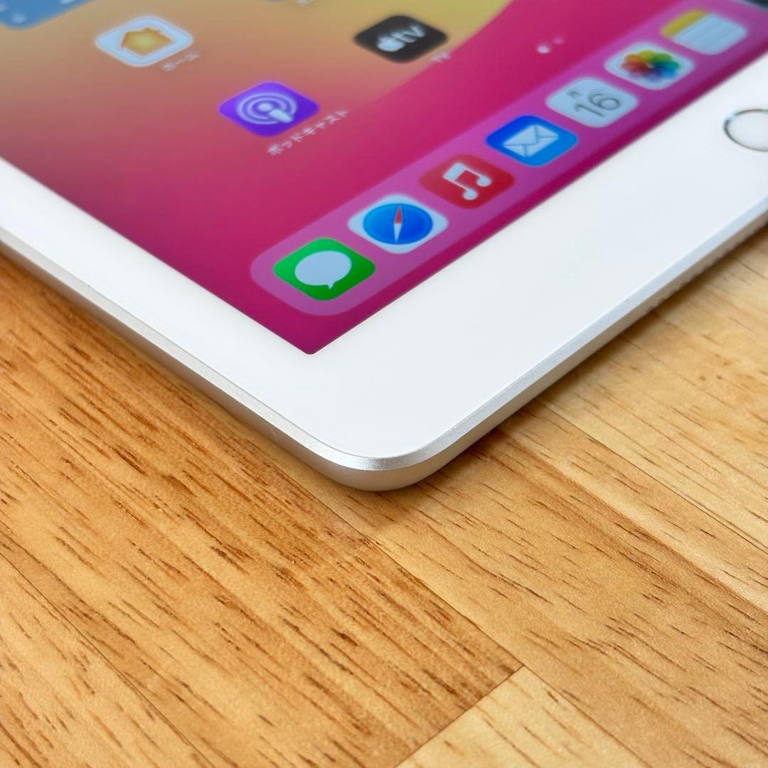 ⭐︎美品⭐︎ iPad 第6世代 32GB SIMフリー