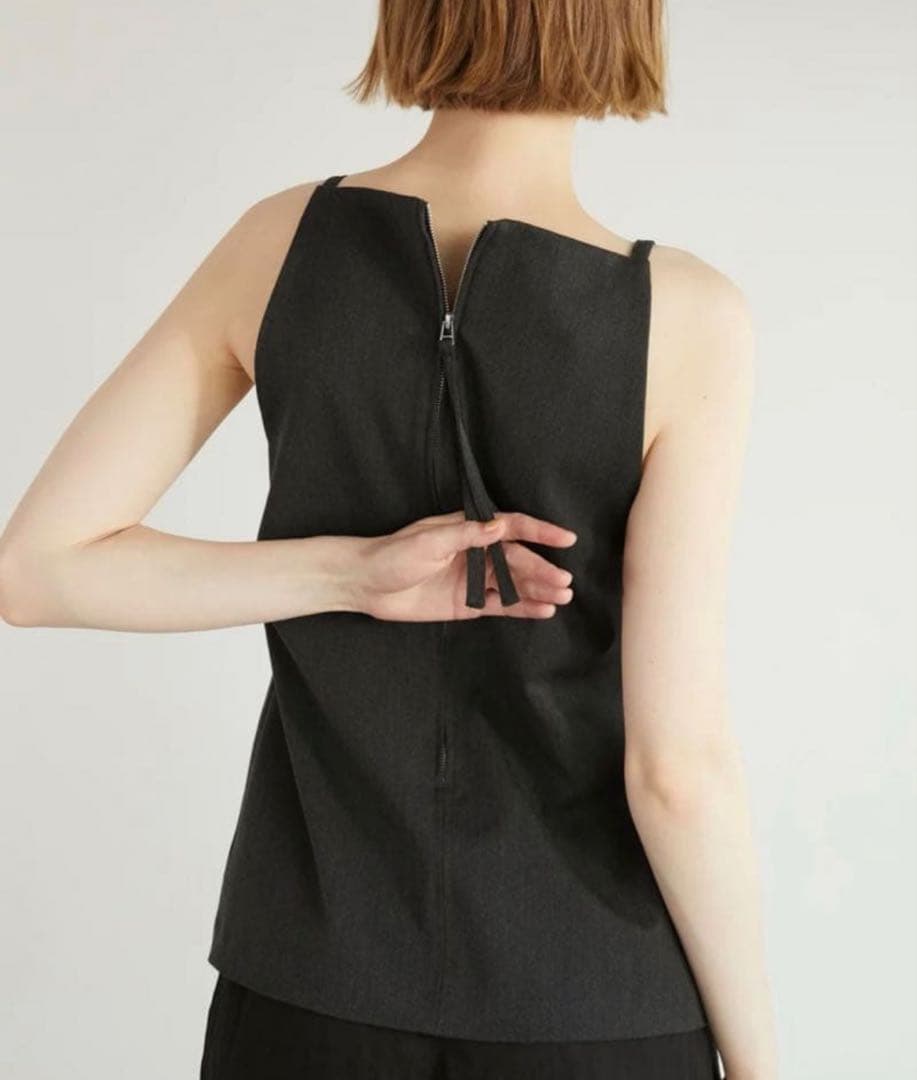 トップス LA PEAU DE GEM front cut tops gray