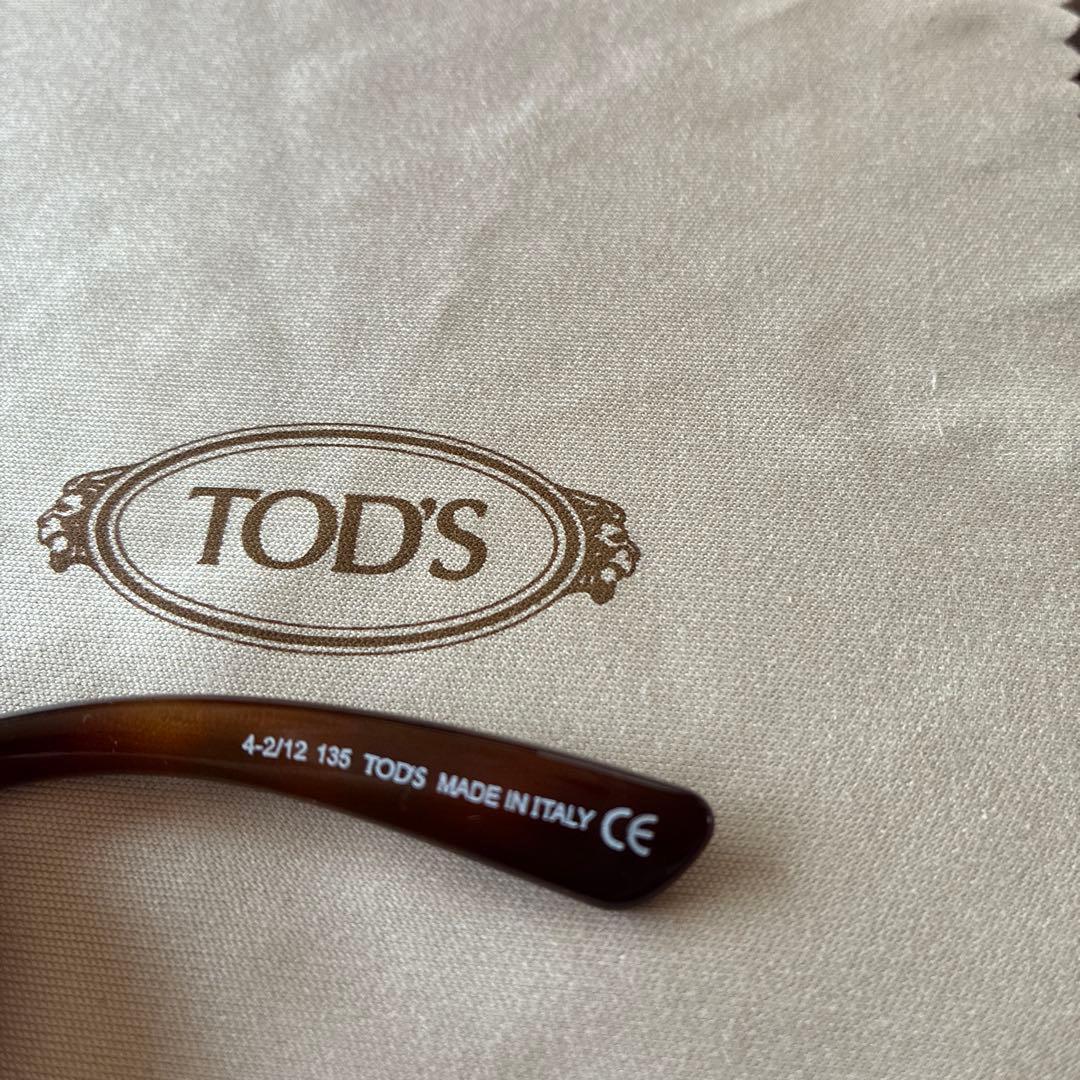 TOD'S サングラス　ブラウン　新品