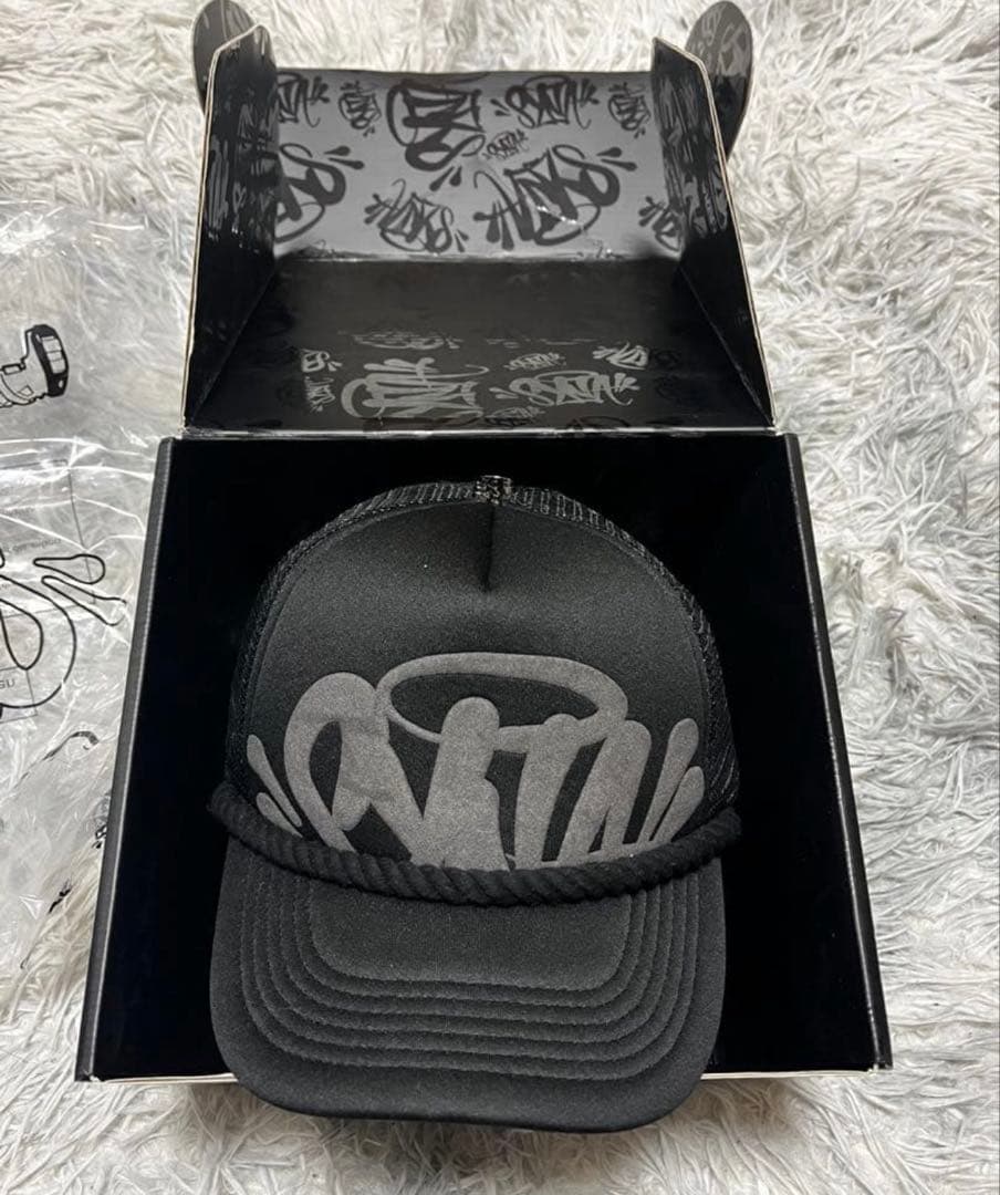 Synaworld cap black 早く売りたいので値段交渉大丈夫です◎