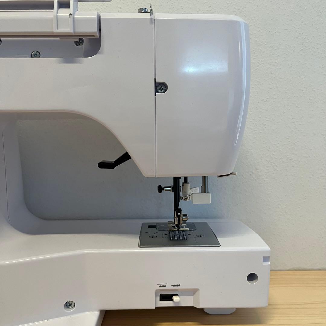 アックスヤマザキ 文字縫い コンピュータミシン FL-2690