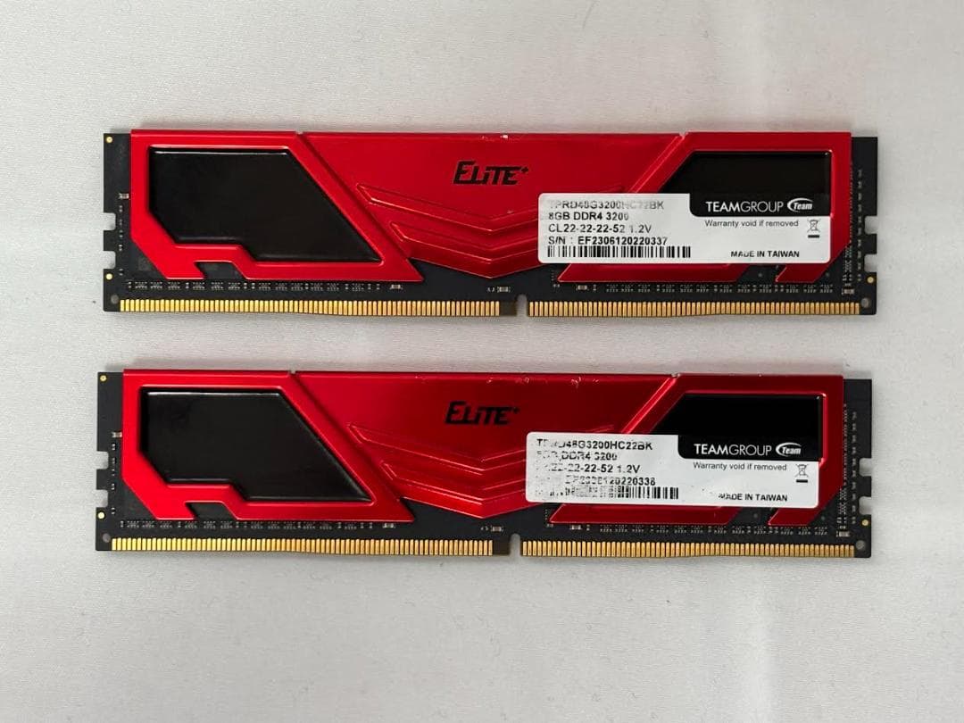 Team Elite Plus DDR4-3200 8GB×2枚（16GB）