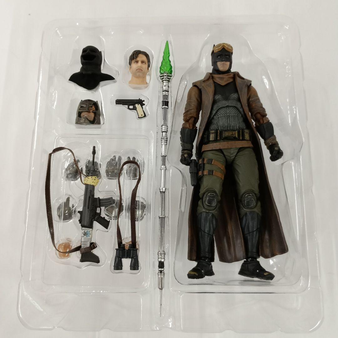 MAFEX KNIGHTMARE BATMAN ナイトメア バットマン