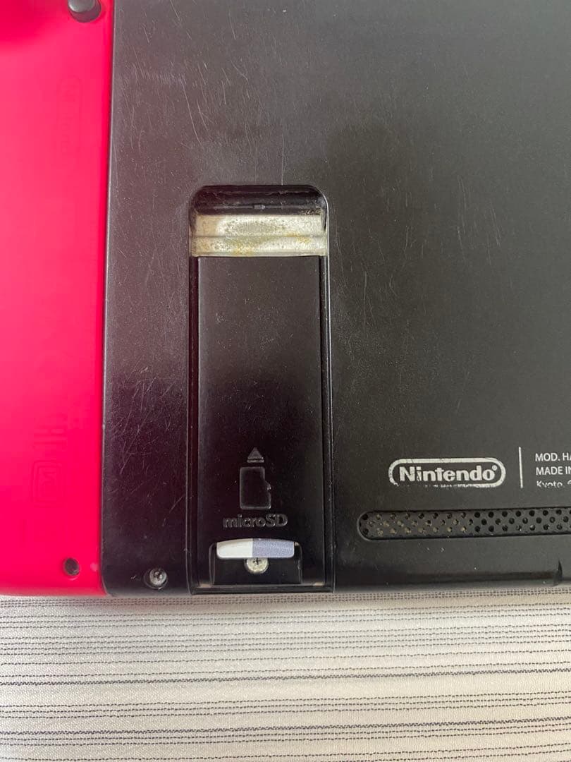 NintendoSwitch 本体ジョイコンストラップ ジャンク品 SDカード
