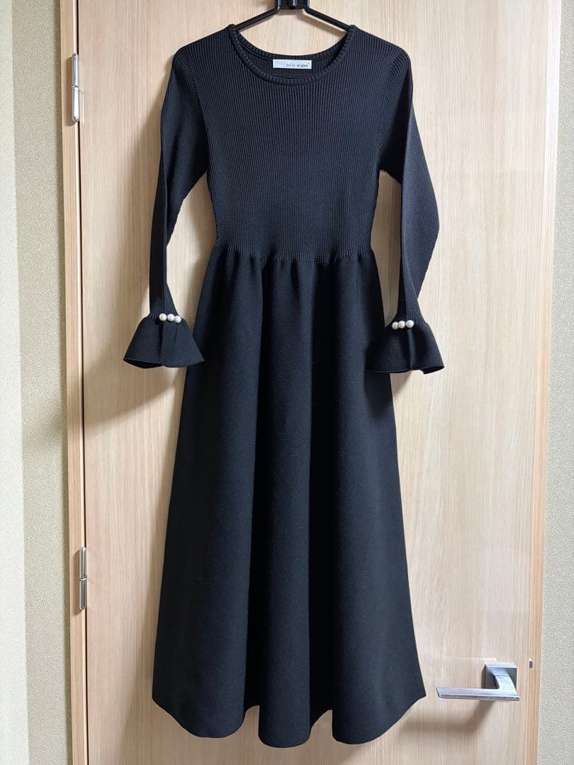 最終価格 美品 ジョリーミニョン 黒 ホールガーメント ニット ワンピース 38