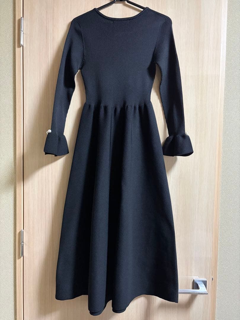 最終価格 美品 ジョリーミニョン 黒 ホールガーメント ニット ワンピース 38