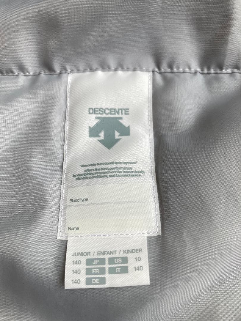 DESCENTE(デサント) スキーウェア上下セット(子ども用) 白紺色