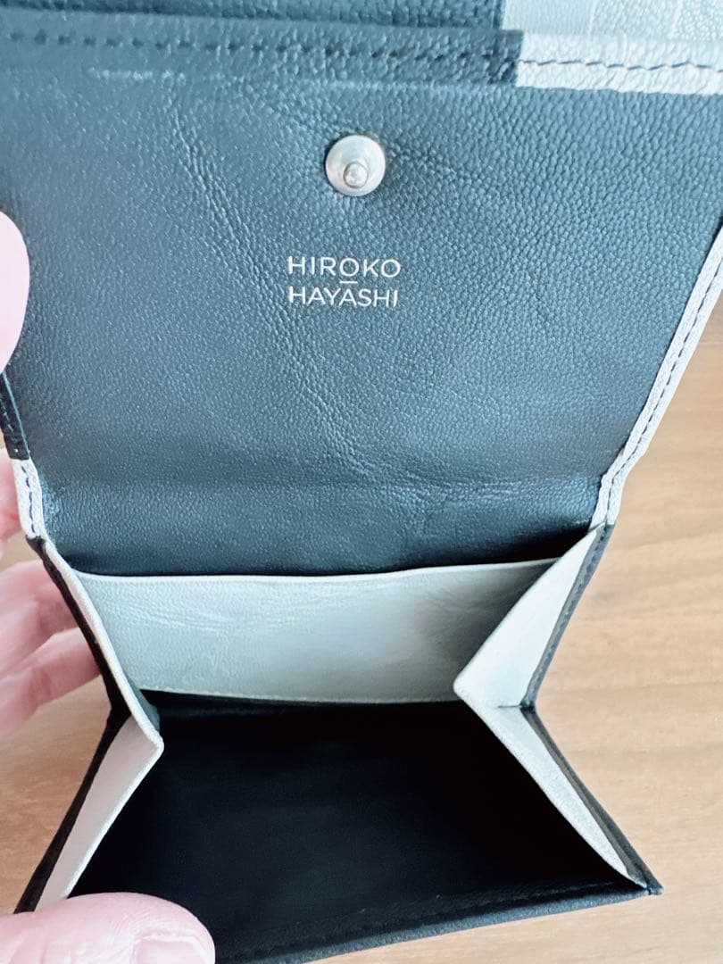 HIROKO HAYASHI BEFANA ヒロコハヤシ　ベファーナ