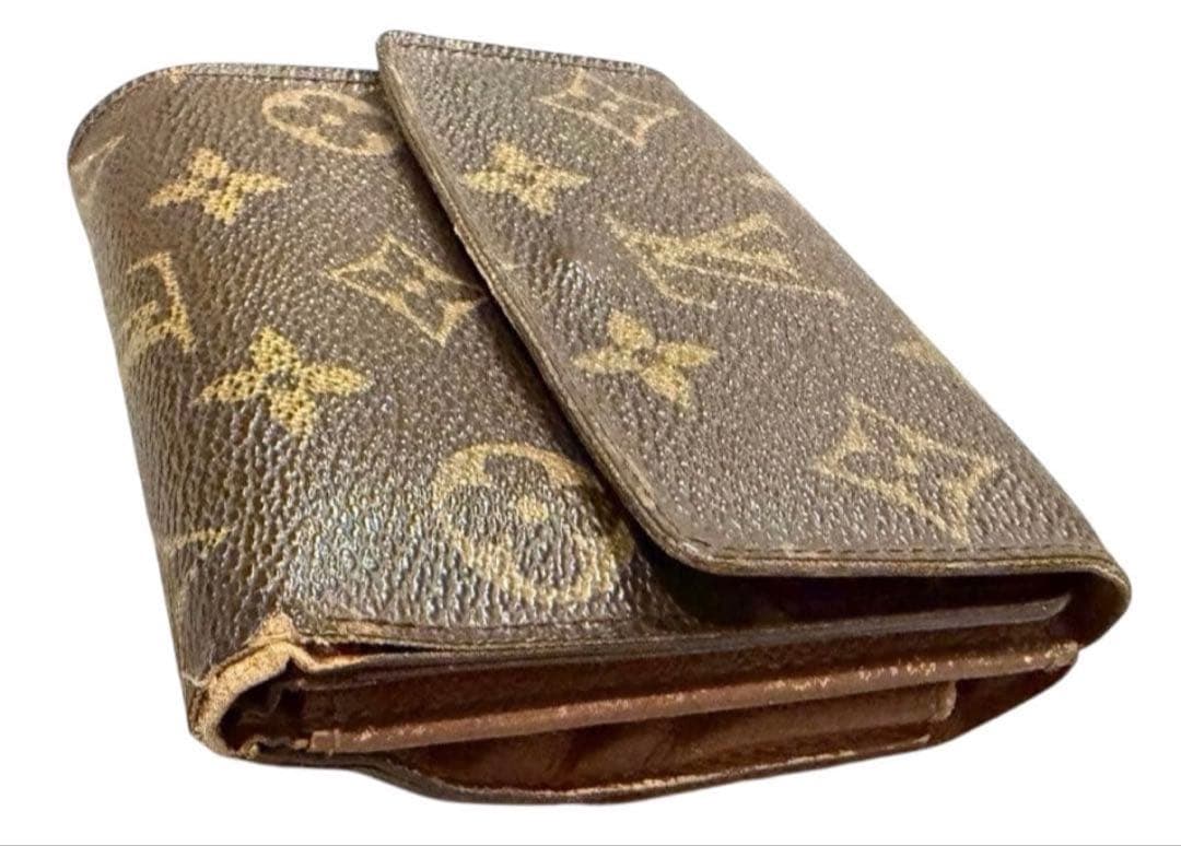 Louis Vuitton モノグラム二つ折り財布 ケースルイヴィトン
