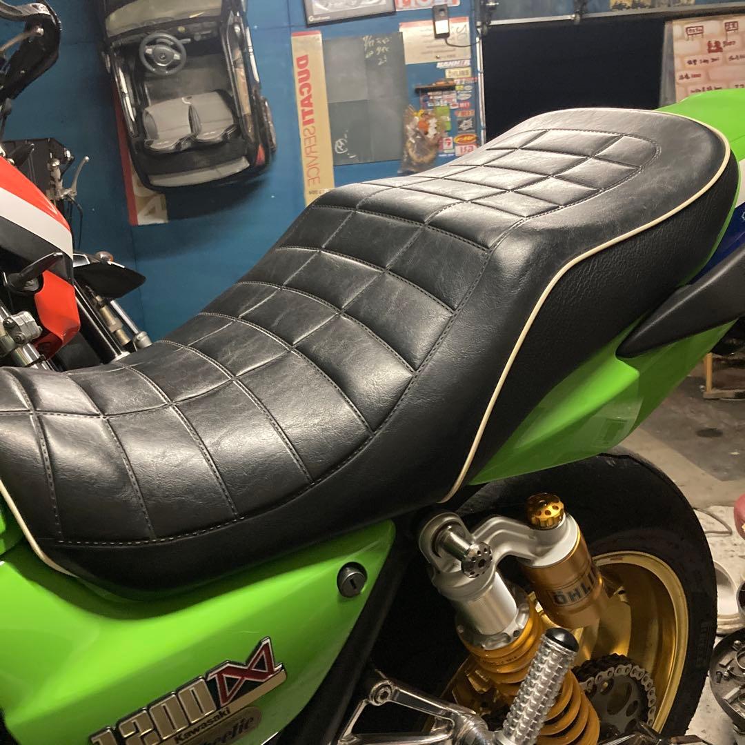 最終値下げ‼️kawasaki zrx1200ダエグ ファイナルシート