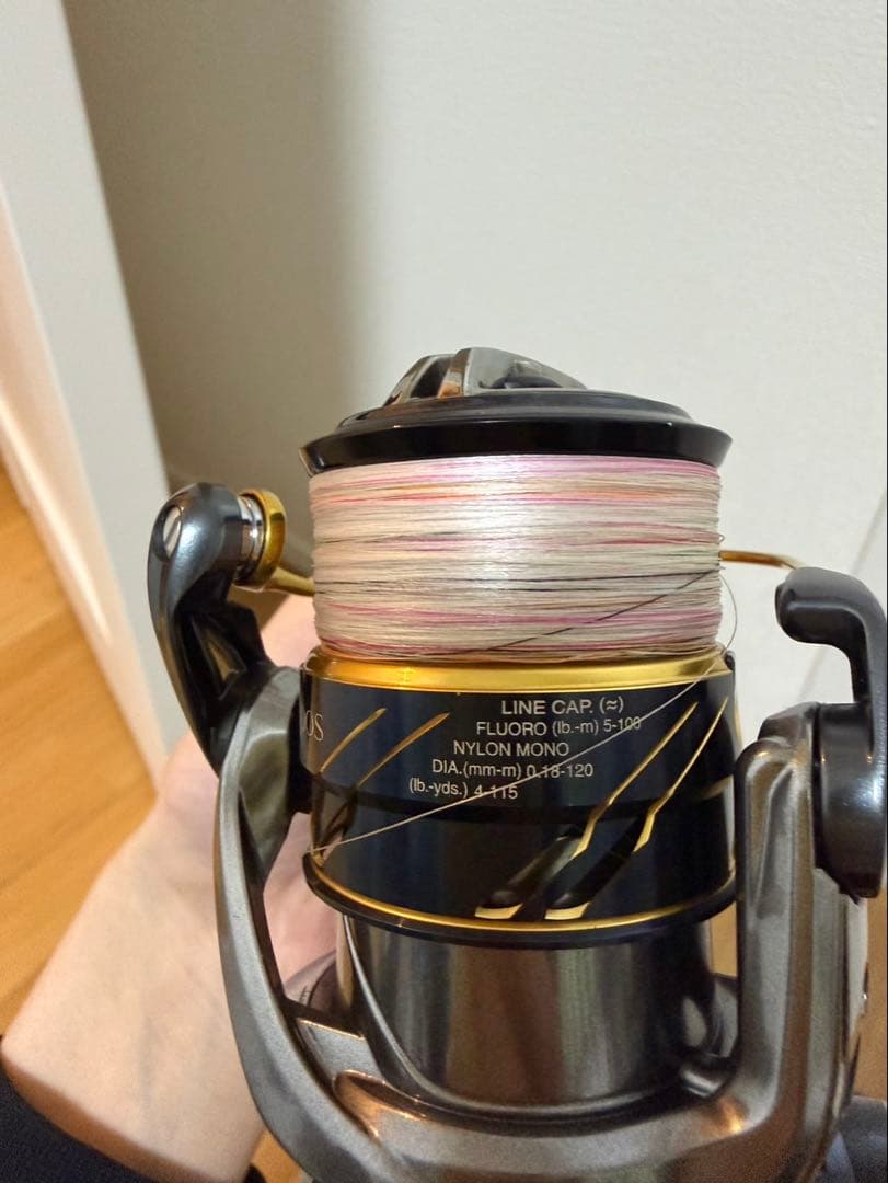 SHIMANO Vanquish C2500HGS スピニングリール