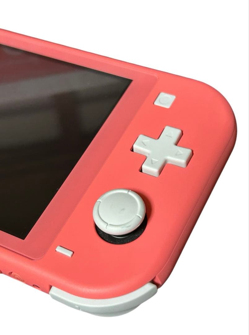 ᙏ̤̫eiᒼᑋªⁿ 　Nintendo Switch Lite あつ森ソフト