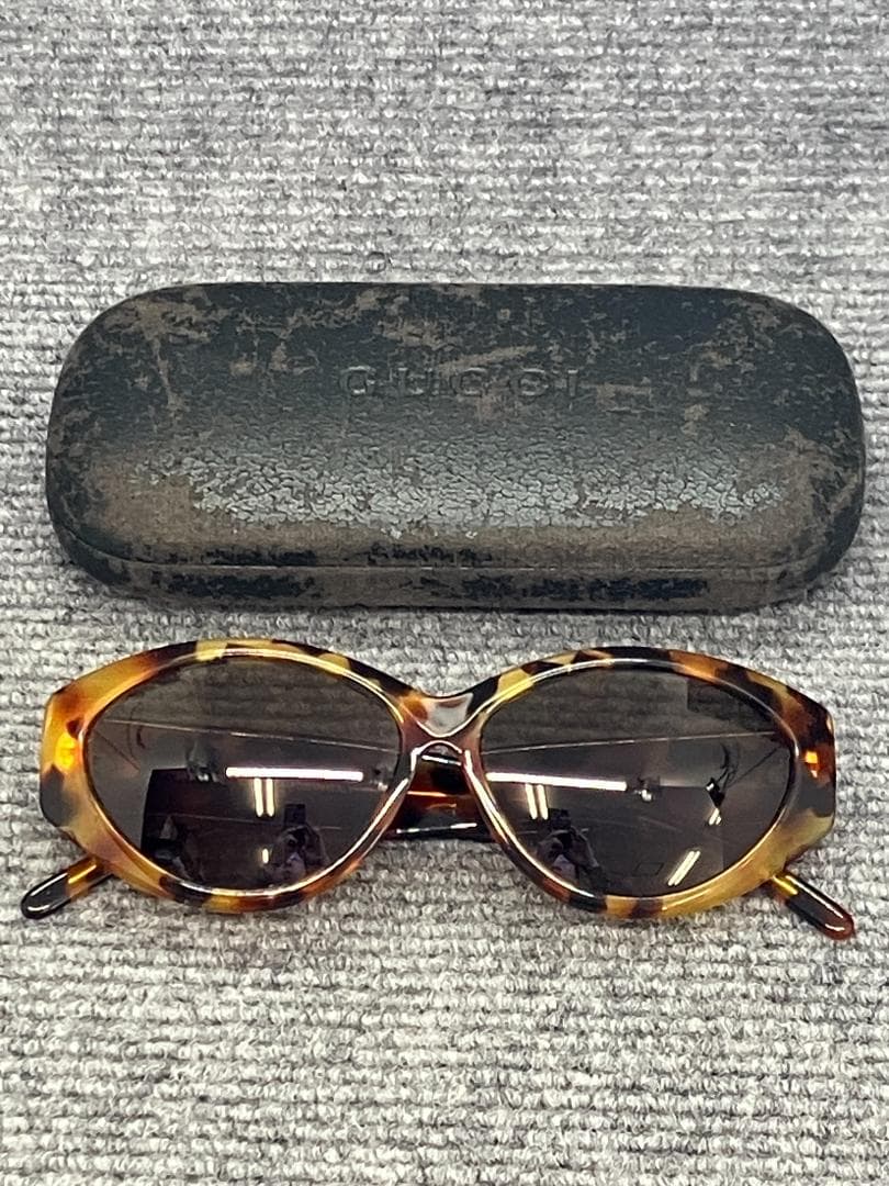GUCCI　グッチ　サングラス　GG2195/S　252