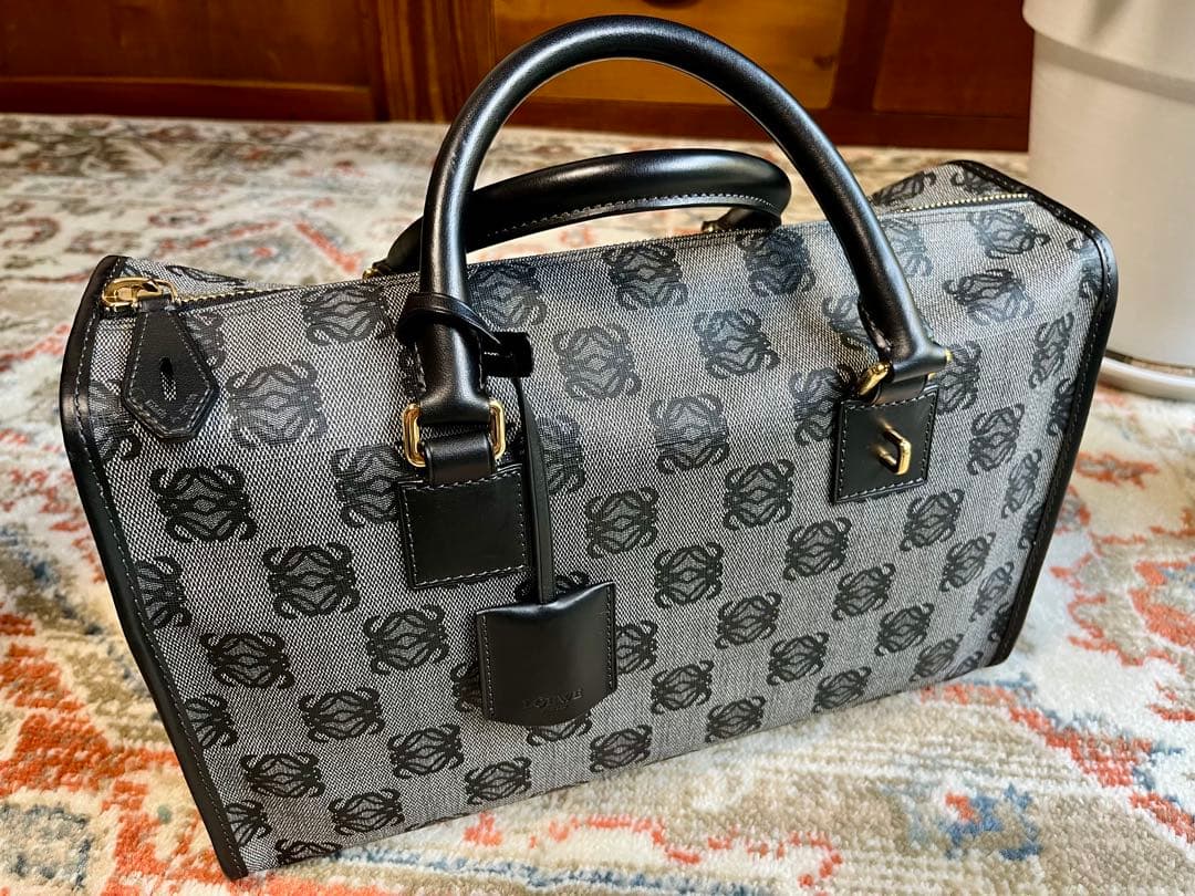 LOEWE ボストンバッグ＊アナグラム