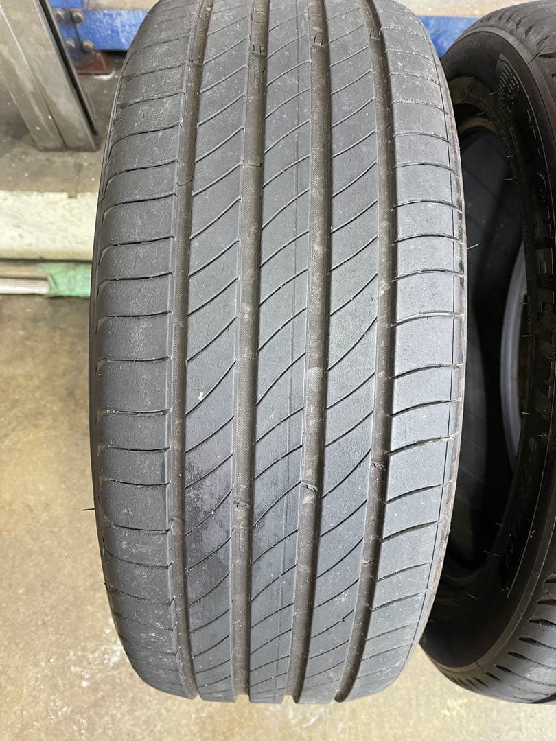 ミシュラン e•PRIMACY 215/50R17 中古品 タイヤ3本セット
